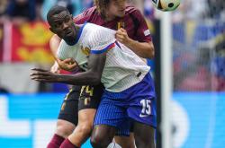 开云APP-欧洲球队在锦标赛中崭露头角