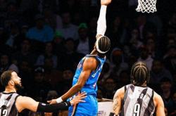 开云体育官网-篮网轻取活塞收获大胜，场面一边倒节奏把握稳定