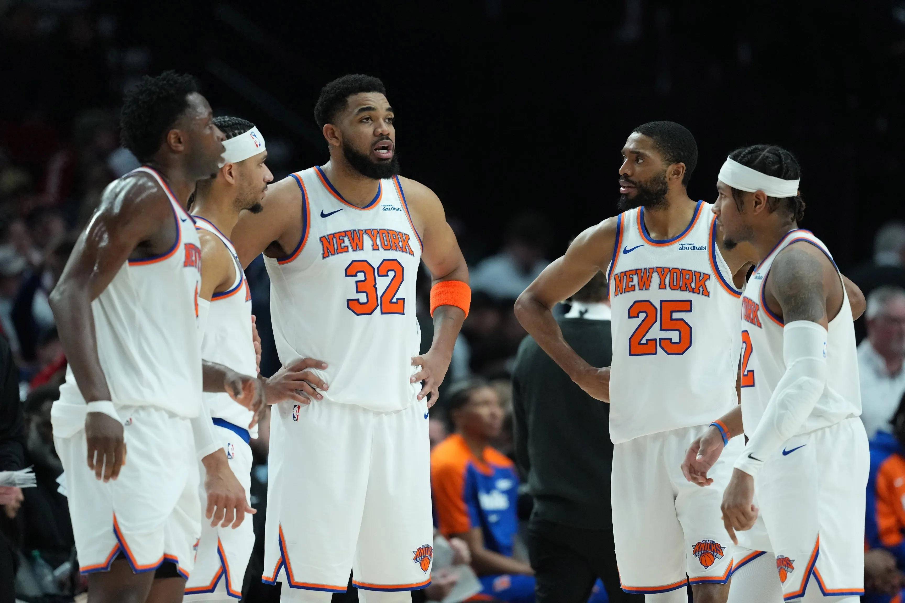 勇士队与尼克斯队交易完成，球员换帅