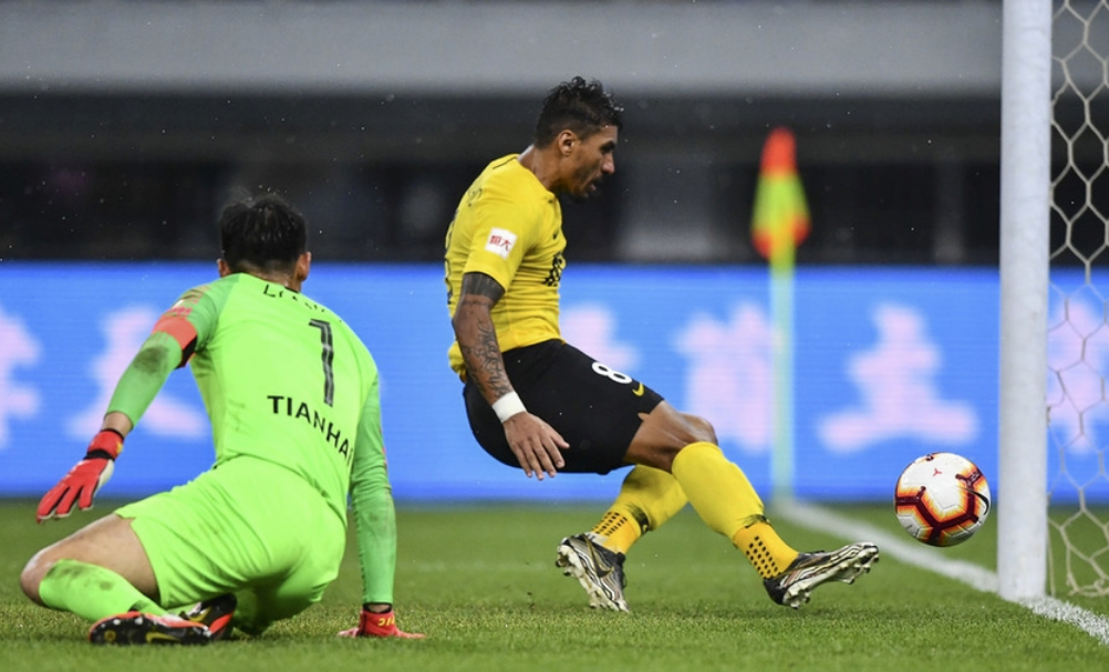 苦战胜利，球队实现逆袭晋级总决赛的简单介绍