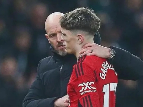 包含曼城战平,与对手激战得一分宝贵的词条 包含曼城战平,与对手激战得一分宝贵的词条