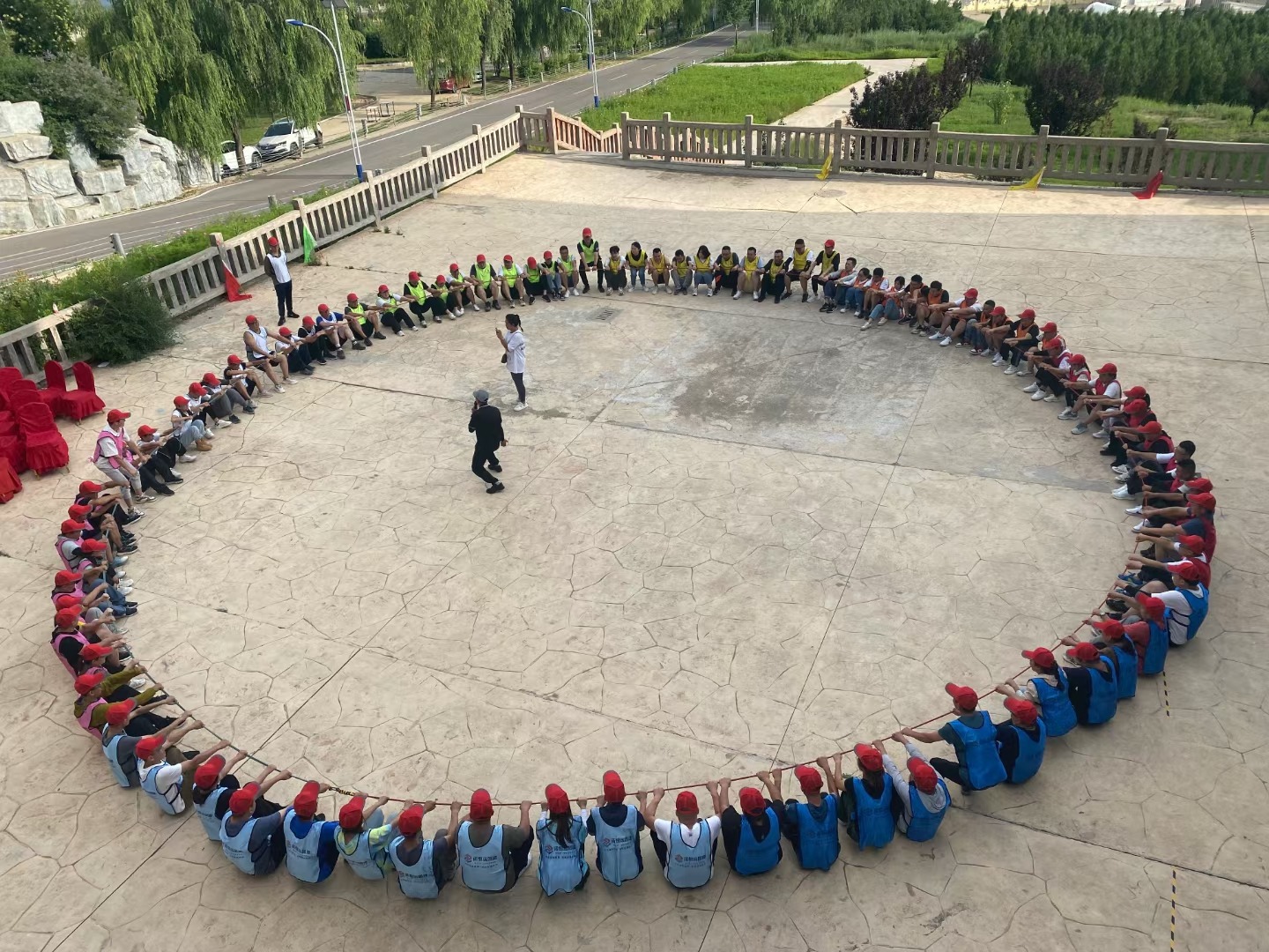 关于MAD碾压印尼羽毛球队，水谷隼关键团战开团秒人强强对话小组赛，点燃全场激情的信息