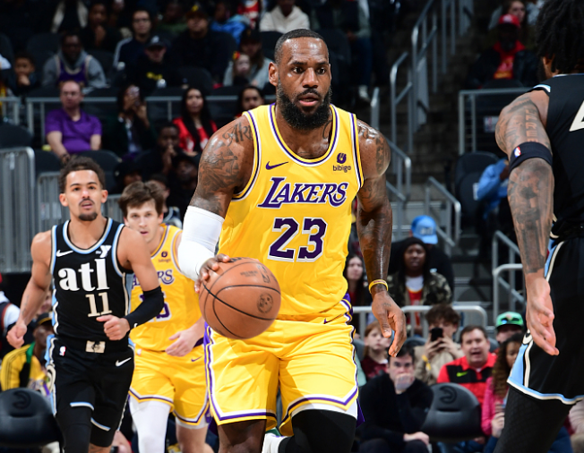 威廉姆斯完胜红牛二队,拉塞尔关键制胜的简单介绍 威廉姆斯完胜红牛二队,拉塞尔关键制胜的简单介绍