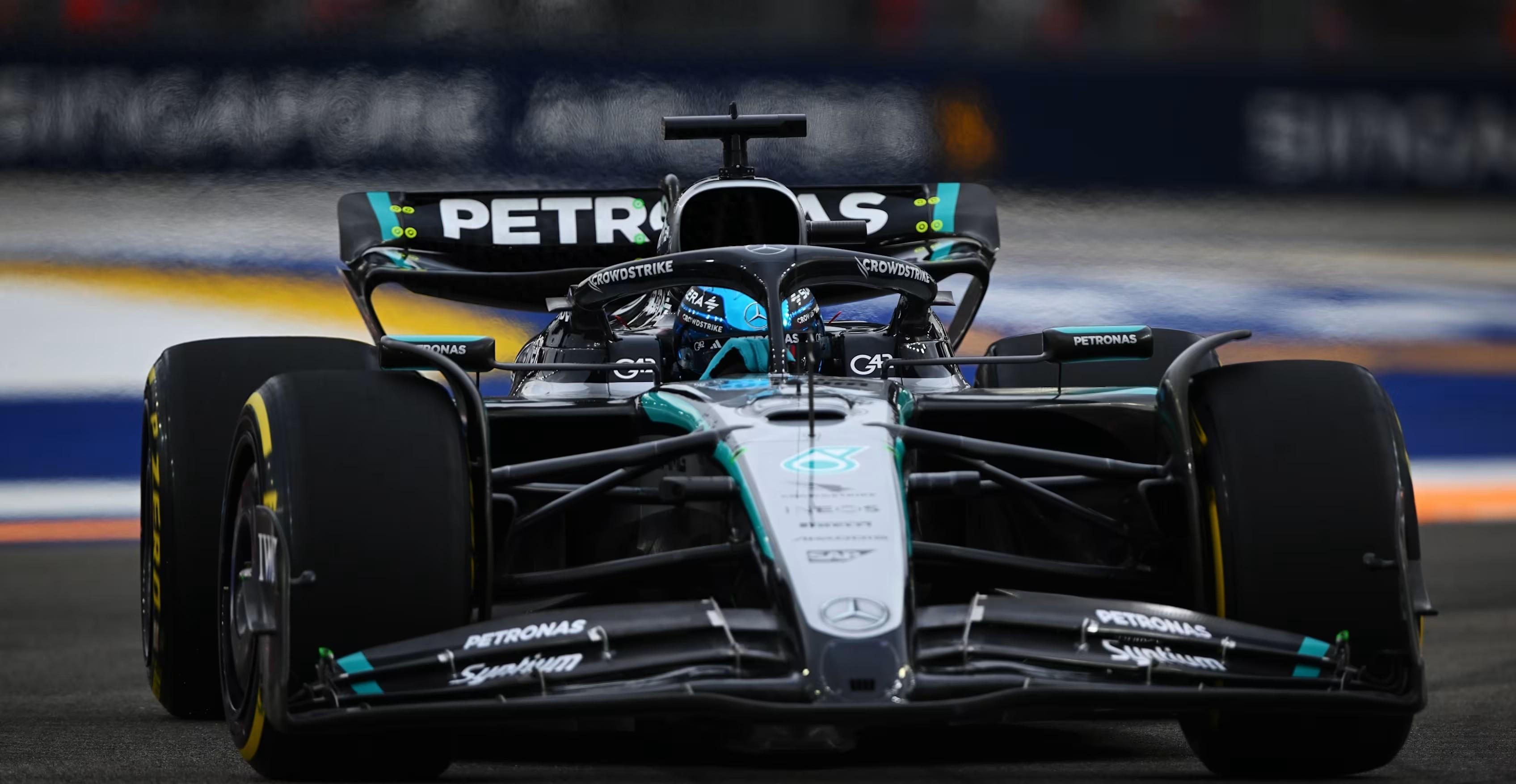 梅赛德斯完胜红牛车队,拉塞尔刷新纪录 梅赛德斯完胜红牛车队,拉塞尔刷新纪录